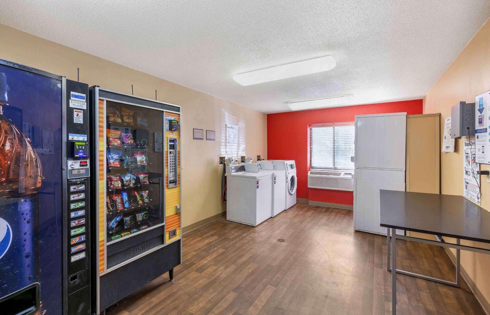 Extended Stay America Suites - Cleveland - Westlake Eksteriør billede